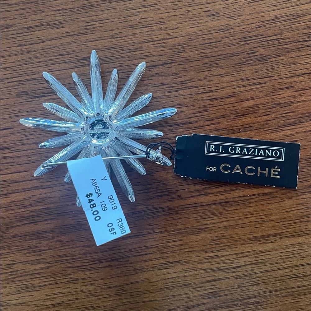 R.J. Graziano Silver Radiant Brooch NWT rhinestone crystal 2” - Picture 3 of 3